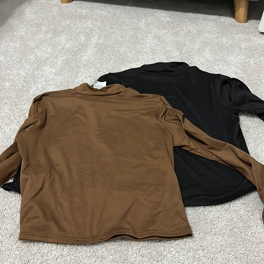 Bundle of women’s turtle necks